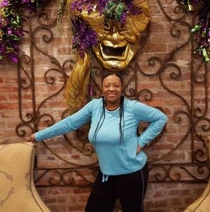 Meet your Posher, Shawnta